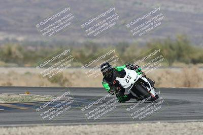 media/Nov-02-2025-CVMA (Sun) [[337aff29ab]]/Race 8-Formula Lightweight Twins Shootout/